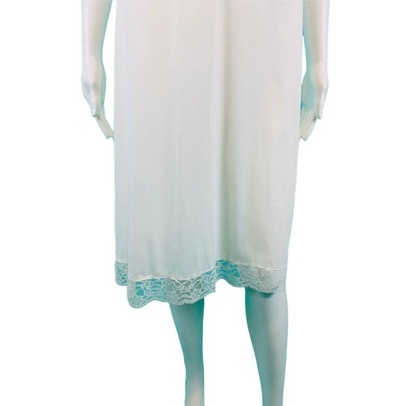 Vintage 60s Slip Dress Women's Small White Nylon Lace Bodice Vanity Fair Lingeri - Picture 4 of 10